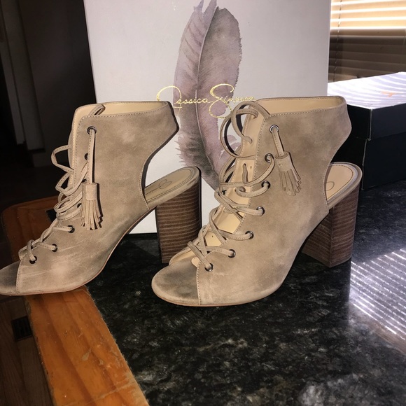 Jessica Simpson Heels - Picture 2 of 2